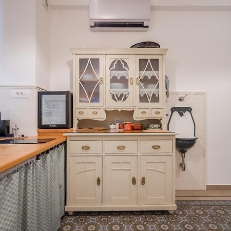 Ferienwohnung Bpr Kiraly Street Nest With A/C Budapest Exterior foto