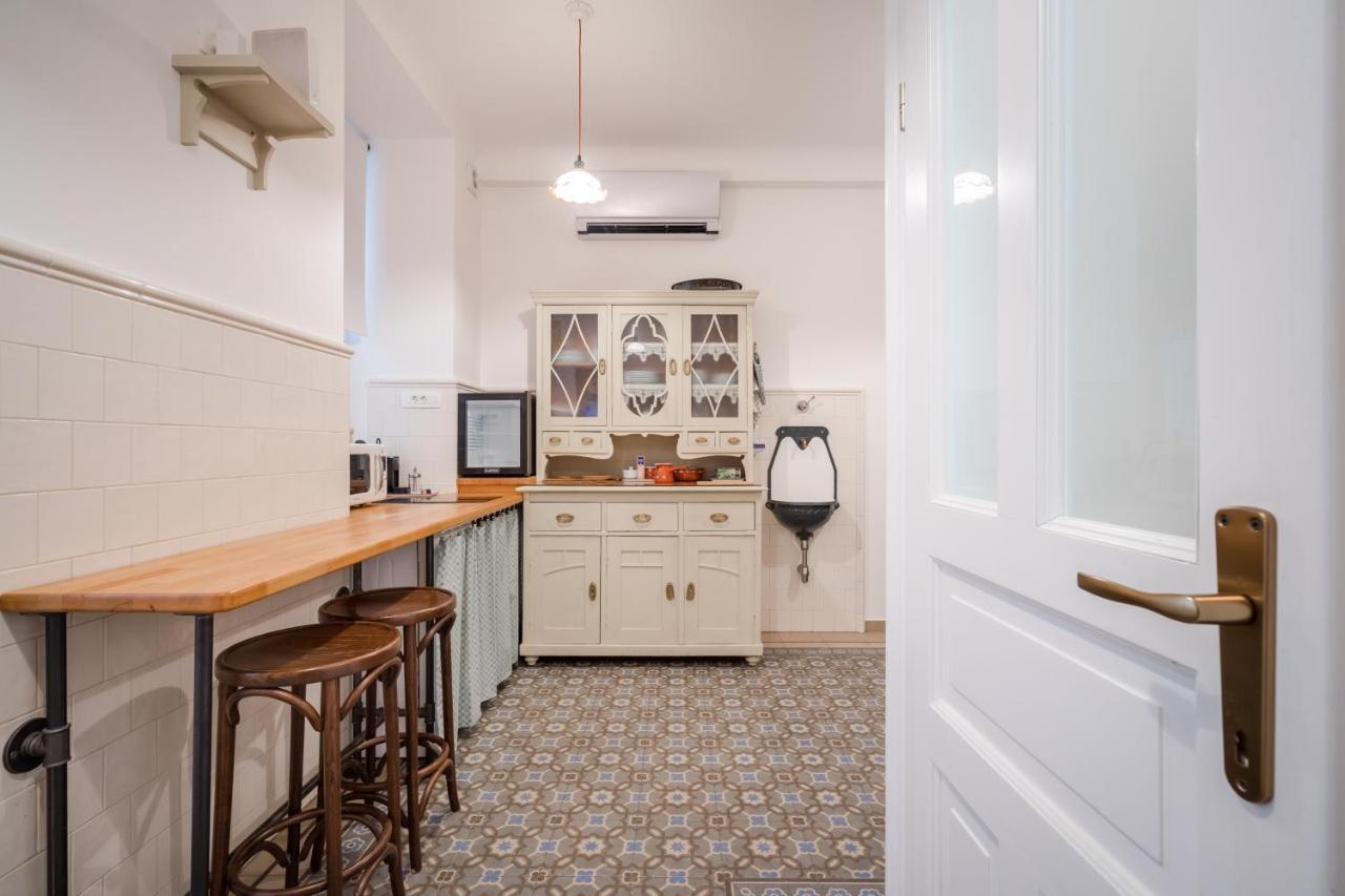 Ferienwohnung Bpr Kiraly Street Nest With A/C Budapest Exterior foto