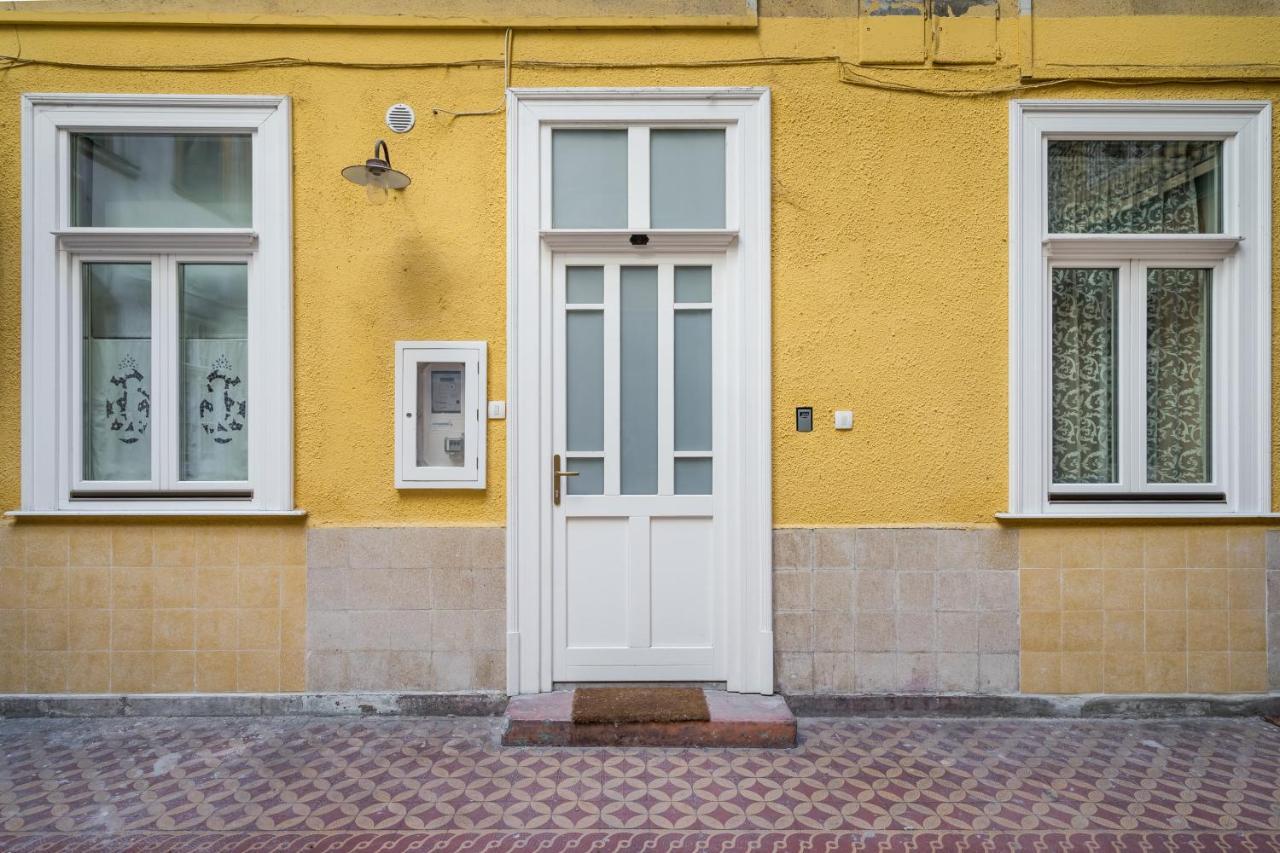 Ferienwohnung Bpr Kiraly Street Nest With A/C Budapest Exterior foto
